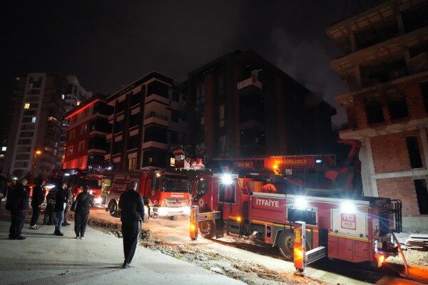 A W695101 02 600X400