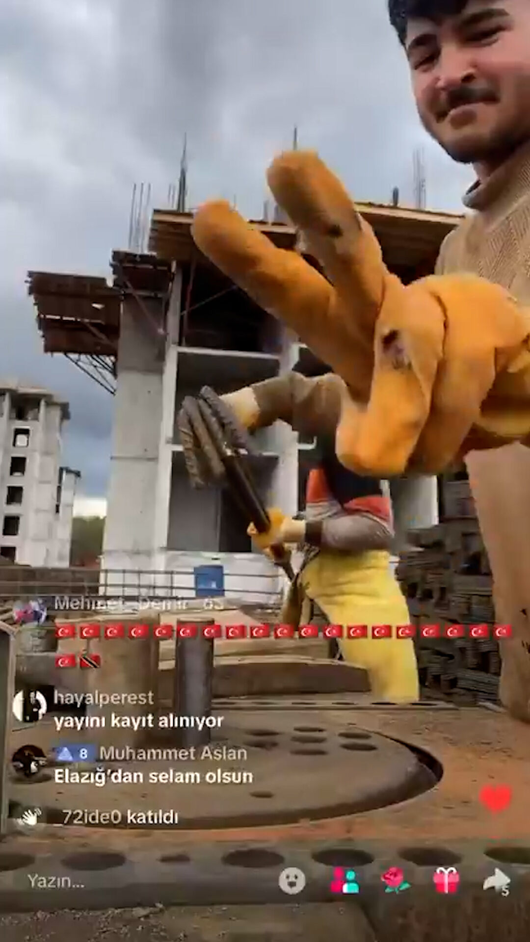 { B C22324 F A803 4 E24 836 B 438 E03 C2 D E1 A}.00 00 21 04. Still001