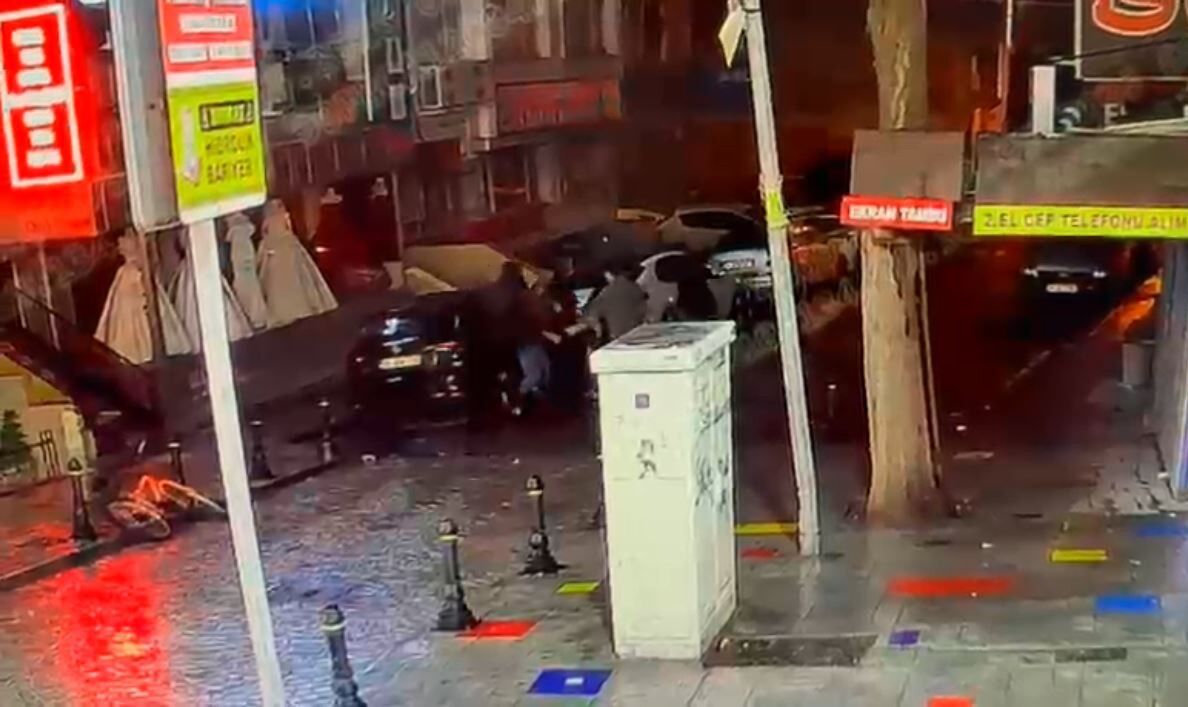 A W697465 01