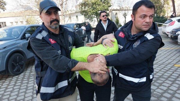 A W723615 01 600X338