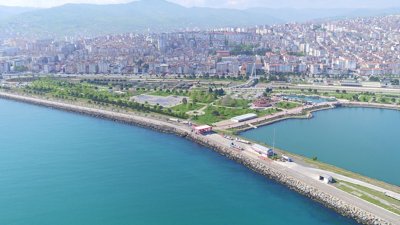 Geyikkoşan Sahili.jpg