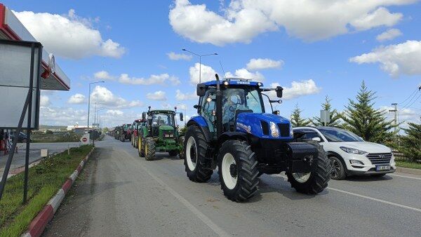 AW801813_04_600x338.jpg